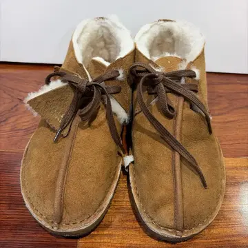 브라운 스웨이드 퍼 부츠