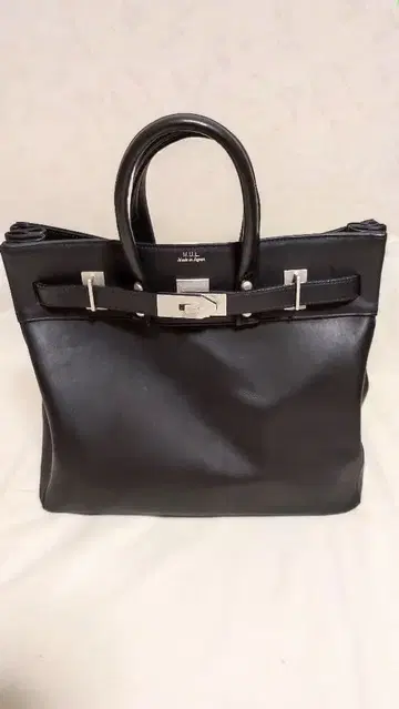 M.U.L. 엘르 블랙 토트백