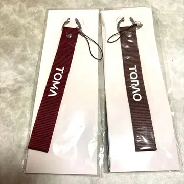 새상품 아이나나 G4Y 스트랩&캔뱃지 세트 토마 토라오