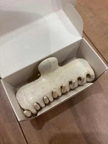 UNDO hairware No.4 CLAW CLIP Mica