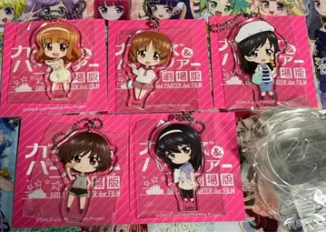 걸즈 & 판처 극장판 아크릴 키링 스탠드 포함 5개 세트