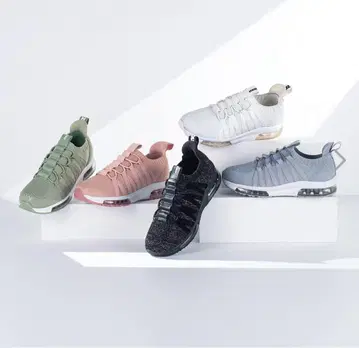 새상품 모즈 에어서울 경량 니트 스니커즈 23cm 블랙 계열