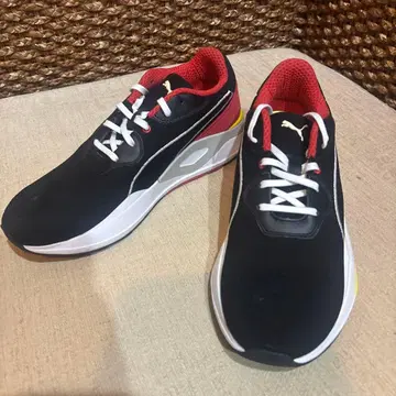 미사용 Puma 푸마 스니커즈