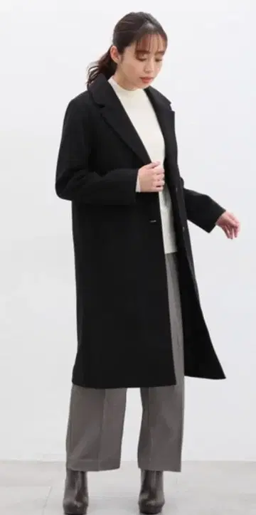 체스터 코트 블랙