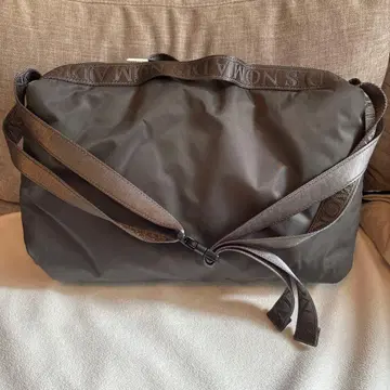 NOMADIS 다크 그레이 숄더백