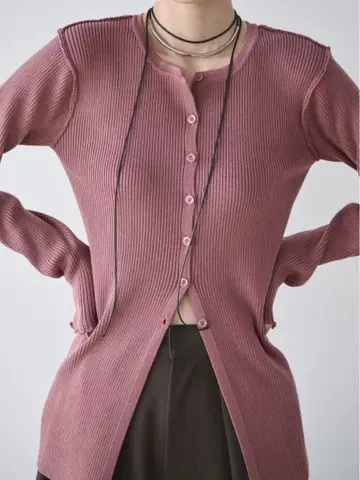 아웃심 리브 멜로 상의