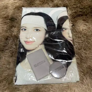 미사모 MISAMO 타월 업그레이드 캔뱃지 트레이딩 카드