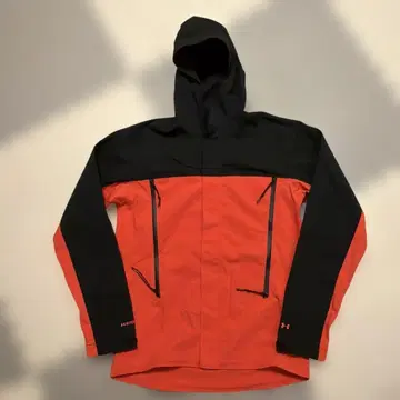 언더아머 후드 부착 마운틴 후드티 요미우리 자이언츠