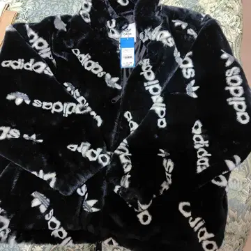 새상품 택 포함 adidas 인조 모피 자켓 2XL