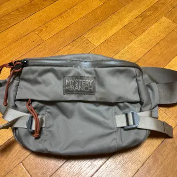MYSTERY RANCH 바디백 그레이