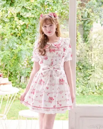 LIZLISA Creamy Berry 패턴 원피스