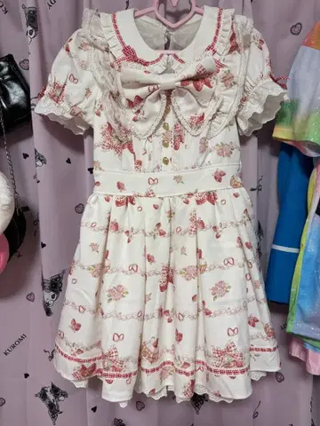 LIZLISA Creamy Berry 패턴 원피스