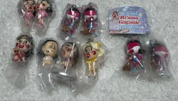 Briana Gigante 캡슐 토이 세트
