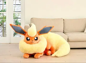 미사용 새상품 미개봉 포켓몬 센터 등신대 부스터 봉제 인형 엎드린