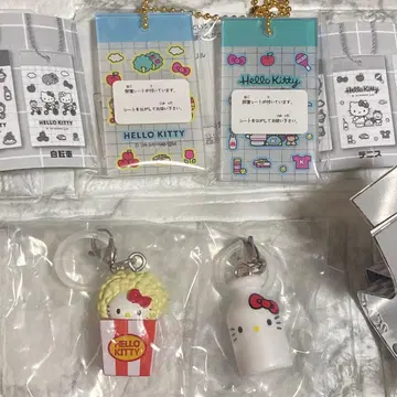 산리오 헬로키티 가챠 씰풍 아크릴 키체인 아메리칸 디자인