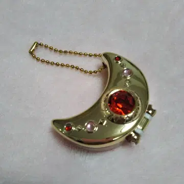 세일러문 초승달 모양 컬렉션 아이템