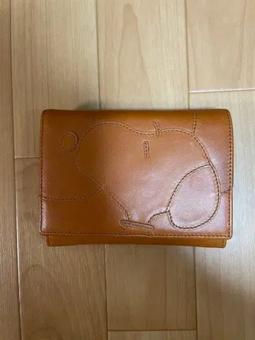 스누피 접이식 지갑 심플한 디자인