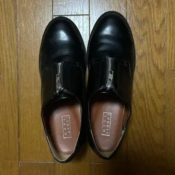 Lowrysfarm 블랙 지퍼 로퍼