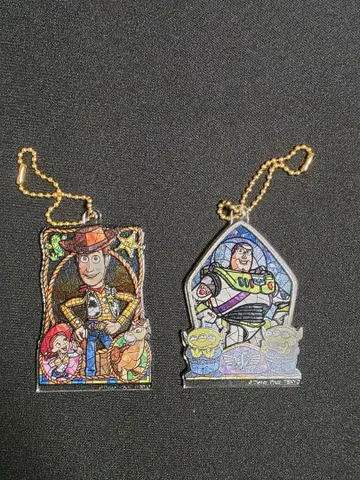 Disney 2층 아크릴 키링 우디 버즈 라이트이어