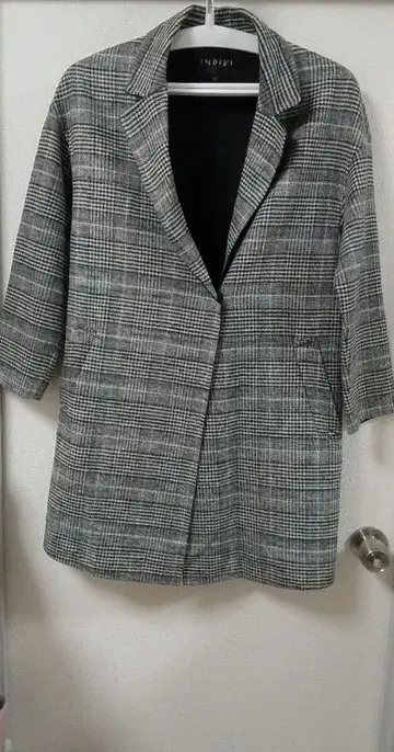 INDIVI 체크 무늬 자켓 사이즈 05