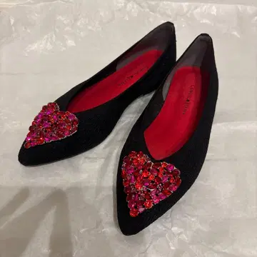 [ 컨디션 최상 ] DIANA 플랫 펌프스 블랙 니트 빨간색 하트
