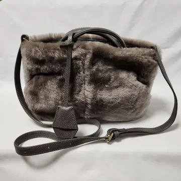 ALEE 아리 무스탕 2way 백 숄더