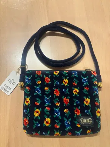 [ 택 포함 새상품 ] FEILER 페이러 미니백 숄더백