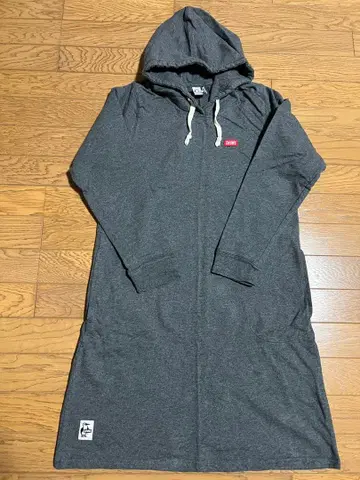 CHUMS 후드 부착 맨투맨 원피스