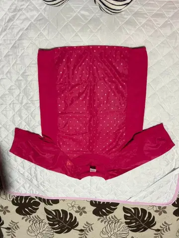 핑크 도트 무늬 긴팔 셔츠