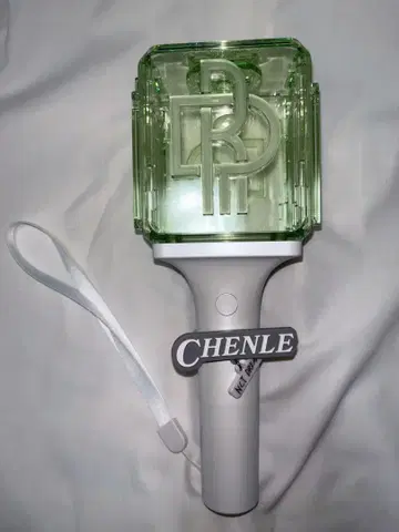 NCT 응원봉 박스 있음