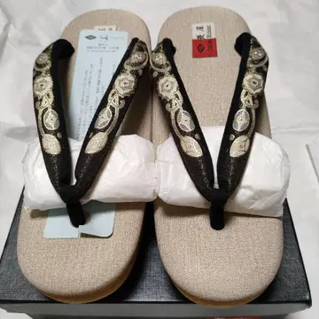 하나오 오카쥬 히시야 긴세이 카렌 로쏘 CAFE ZORI ( L )