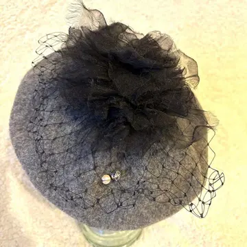 베레모 블랙 플라워 펄 비쥬 장식 세련된 개성있는 귀여운