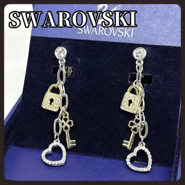 SWAROVSKI 스와로브스키 귀걸이 열쇠 모티브 하트 참