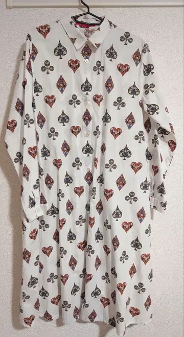 graniph x junaida 완판템 트럼프 무늬 셔츠 원피스 그라니프