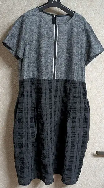 t.b 센소유니코 반팔 롱 원피스