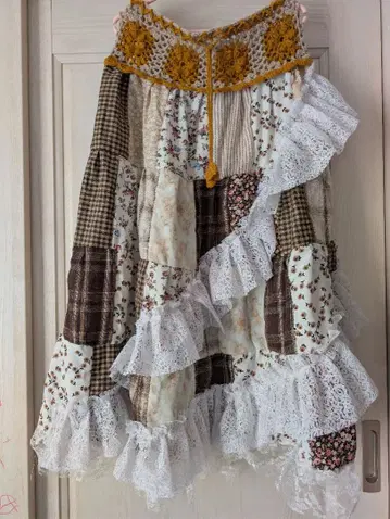 [ 새상품 ] 패치워크 레이스 스커트