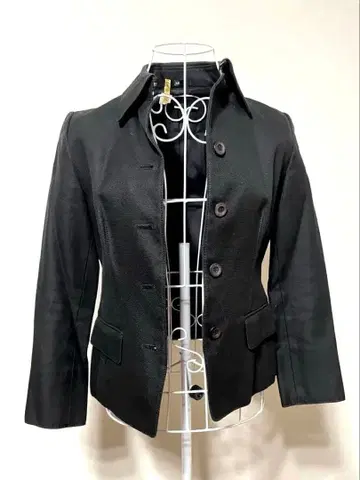 새상품급/클리닝 완료 스커트 수트 블랙