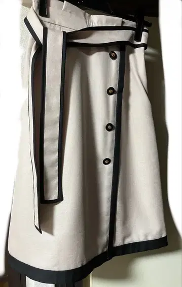 아푸와이저 리셰 바이컬러 스커트