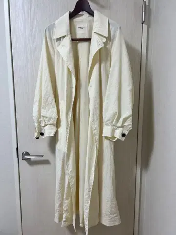 프릭스스토어 와셔 나일론 트렌치코트