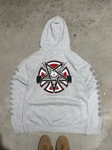 00s INDEPENDENT x THRASHER 사이즈 후드티