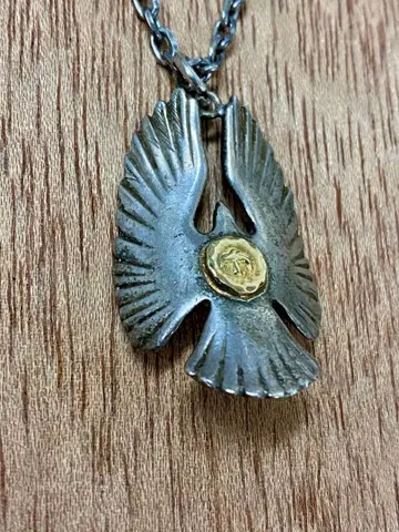 고로즈 금 메탈 부착 이글 탑 세로 체인 올드 아이템