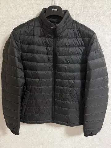 새상품 BOSS 블랙 다운 자켓