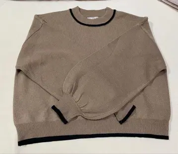 모카 베이지 긴팔 니트 M 새상품급 바이컬러 니트