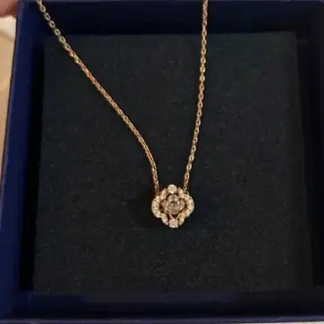 스와로브스키 목걸이