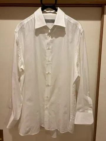 하자품 컨디션 최상! 에트로 와이셔츠 페이즐리