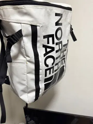 THE NORTH FACE 화이트 백팩