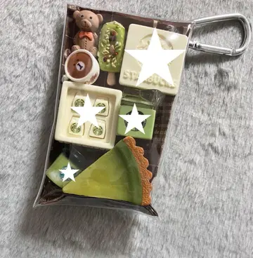 가챠 파우치 [ 곰돌이 큰 말차 치즈 케이크 카페 ]