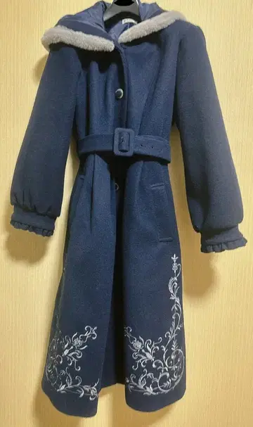 엑시즈팜 네이비 롱 코트 퍼 포함