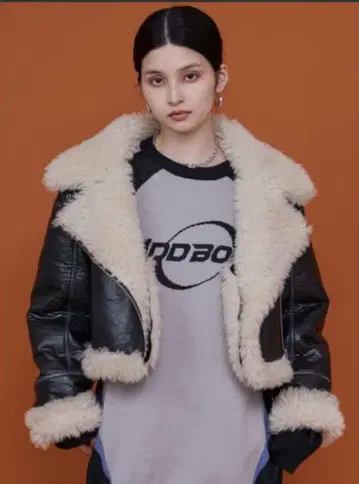 빈티지 라이크 숏 페이크 무스탕