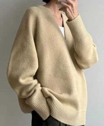 CLANE 넥 슬릿 니트